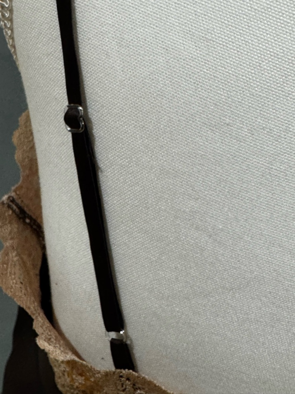 New York & Company brown silk camisole, beige lace trim, adjustable straps, M. - Picture 7 of 15